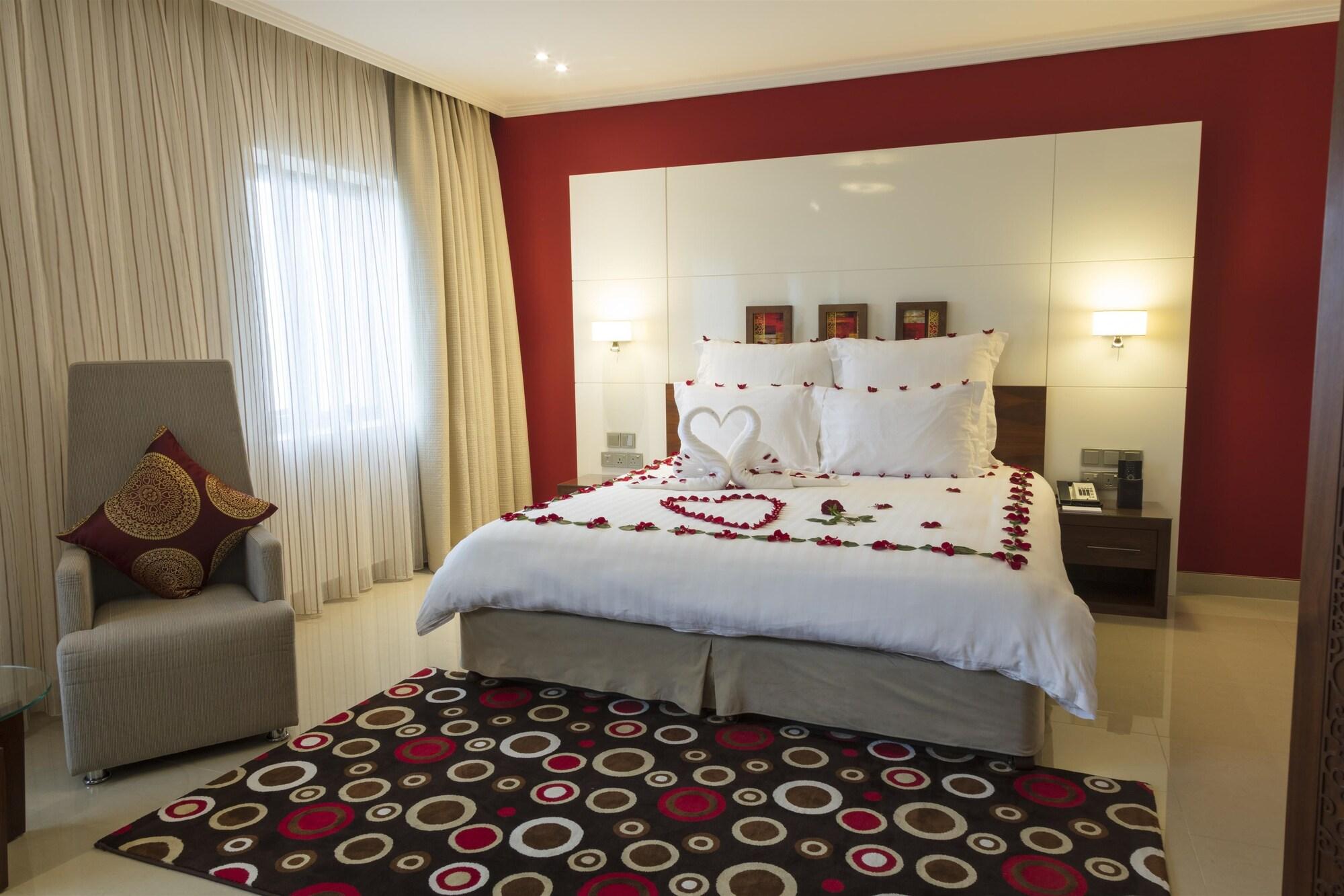 Coral Muscat Hotel And Apartments Eksteriør bilde